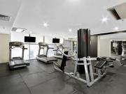 Spacious 77m2 on 39th Floor + STUDY ROOM