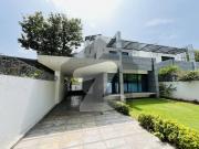 Spacious 7 Bed Luxury Home with Solar System & Security...
