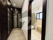 Spacious 7 Bed Luxury Home with Solar System & Security...