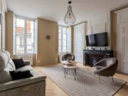 Spacious accommodation in a warm, modern setting!