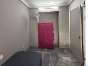 Spacious affordable room in bandar utama near mrt bandar...