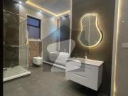 Spacious &Amp  Sleek 1 Kanal Bungalow For Rent In DHA...