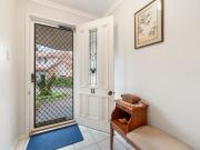 Spacious and Beautifully Presented Unit Ready for You!