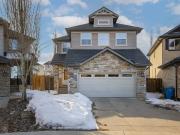 Spacious and Bright 2 Storey Rental in Kincora Community