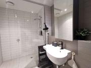 Spacious One Bedroom Apartment in Great Location