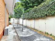 Spacious and Comfortable Unit in a Convenient Location!