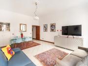 Spacious and Cozy Apartment in the Heart of Rome