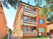 Spacious and Light Filled 2 Bedroom Apartment