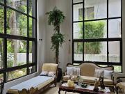Spacious and Modern 5 Bedroom House in Hillsborough,...
