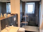 Spacious and modern apartment 10 minutes from the center