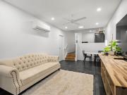 Spacious and Modern Duplex Ideal Investment or First...