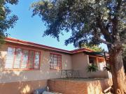 Spacious and neat 3 bedroom house for sale in west park