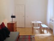 Spacious and neat apartment located at Richardplatz in...