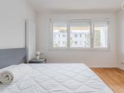 Spacious and quiet appartment, Berlin Amsterdam...