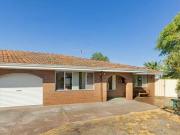 Spacious and Renovated 3x1 Duplex in Quiet Culdesac