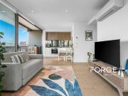 Spacious and Stylish 1B1B apartment in Docklands with...