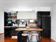 Spacious and Stylish City Edge Townhouse with Garage and...
