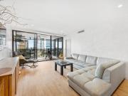 Spacious Apartment in Circle on Cavill Prime East Aspect