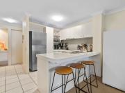 Spacious Apartment in Great Complex