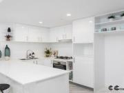 Spacious apartment In Ideal Location!