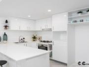 Spacious apartment In Ideal Location!