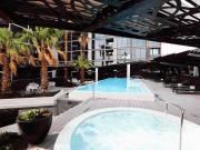 Spacious Apartment in the Heart of North Melbourne –...