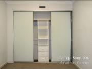 Spacious Apartment Living With 2 Balconies