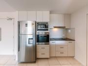 Spacious Apartment Open Plan Living with Amazing Sunset...