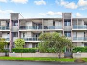 Spacious Apartment with a big private courtyard!