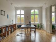 Spacious apartment with balcony to the canal Graefekiez,...