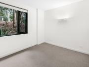 Spacious Apartment with Expansive Terrace and Bushland Views