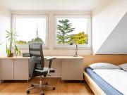 Spacious Apartment with Office or 2nd Bedroom,...