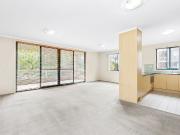 Spacious Apartment with Resort Style Living in Sydney...