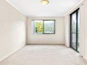 Spacious Apartment with Resort Style Living in Sydney...