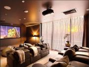 Award Winning Building: City & River Views | Multi...