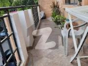 Spacious apartmrnt for sale in block 4 clifton karachi