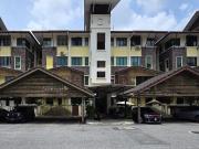 SPACIOUS Avenue 2 Townhouse Lake Valley Bandar Tun...