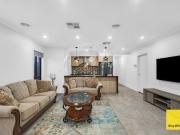 Spacious Bedroom, 2 Bathroom Home with Double Garage for...