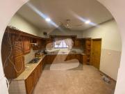 Spacious bungalow 500 yards for rent in phase 7 dha...