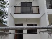 Spacious Caloocan Townhouse Near Quezon City Your Family...