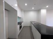 Spacious CBD Apartment with Unmatched Convenience