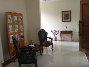 Spacious Classic House For Rent in Dasmarinas Village,...