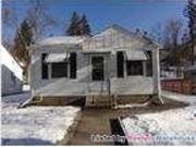 Spacious & Clean 2 Bedroom 1 Bath Home in Northeast...