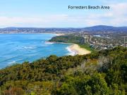 SPACIOUS COASTAL LIVING