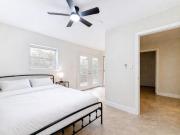 Spacious & Comfy Rooms in Tallahassee, Minutes fro