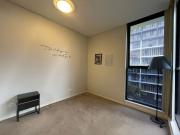Spacious & Convenient 2 bedroom fully furnished apartment