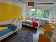 Spacious, cozy & glamorous. Bright apartment centrally...