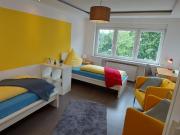 Spacious, cozy & glamorous. Bright apartment centrally...