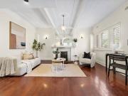 Spacious Deco Living in the Heart of South Yarra