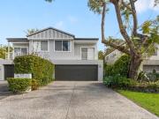 Spacious Duplex Retreat in Central Location